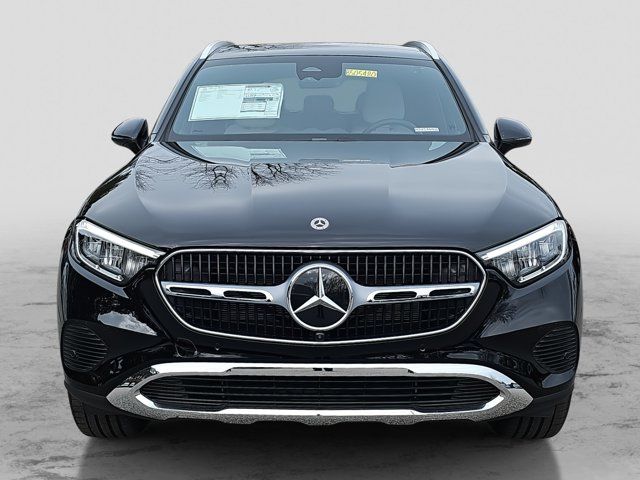 2025 Mercedes-Benz GLC 300