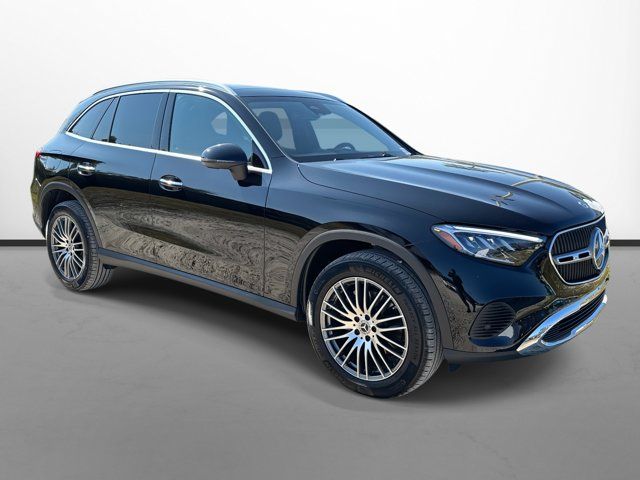 2025 Mercedes-Benz GLC 300