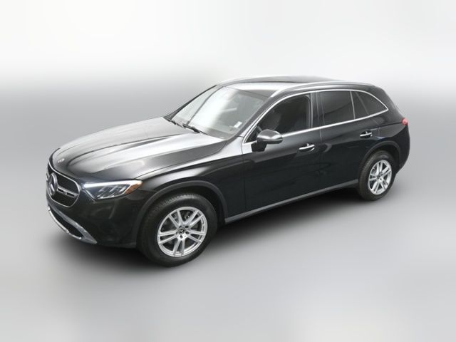 2025 Mercedes-Benz GLC 300