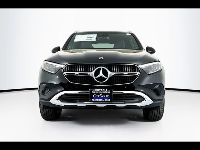 2025 Mercedes-Benz GLC 300