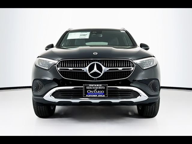 2025 Mercedes-Benz GLC 300