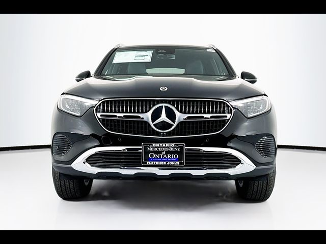 2025 Mercedes-Benz GLC 300