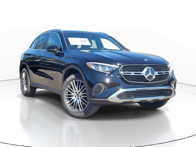 2025 Mercedes-Benz GLC 300