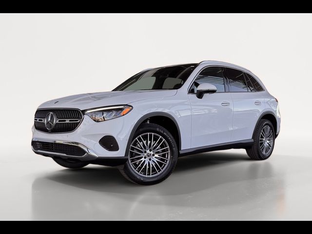 2025 Mercedes-Benz GLC 300