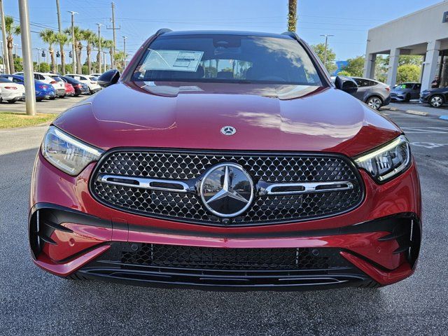 2025 Mercedes-Benz GLC 300