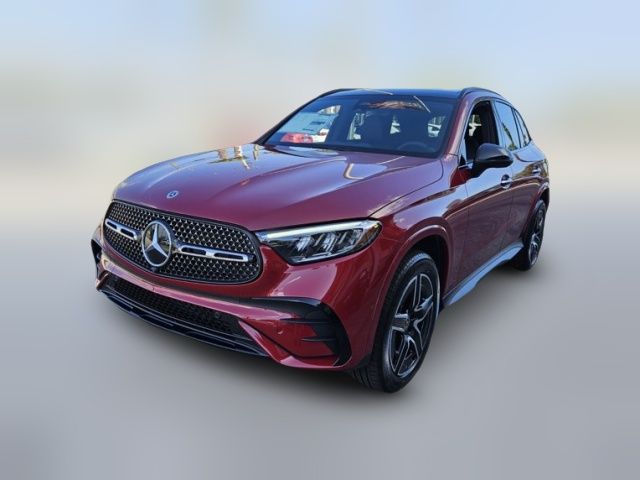 2025 Mercedes-Benz GLC 300