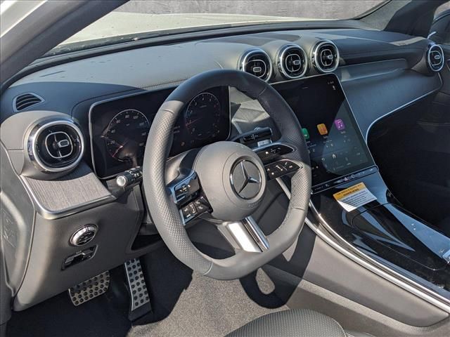 2025 Mercedes-Benz GLC 300