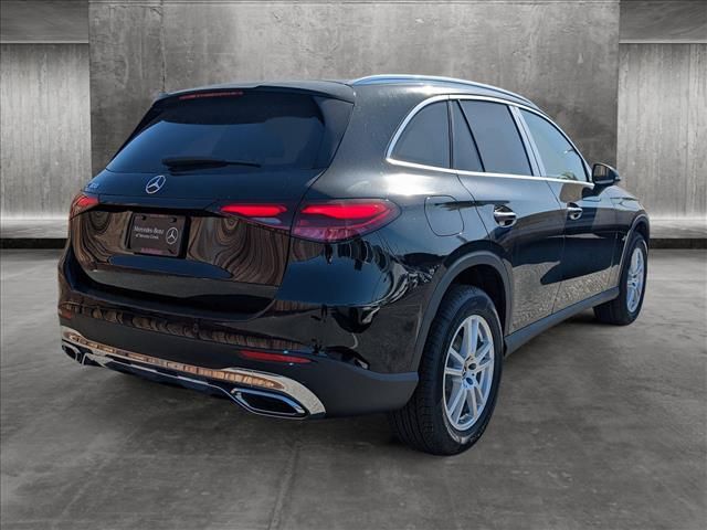 2025 Mercedes-Benz GLC 300