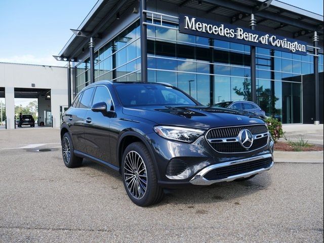 2025 Mercedes-Benz GLC 300