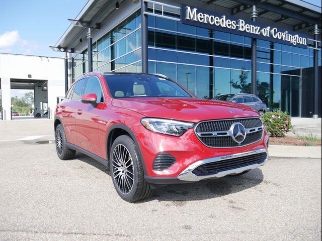 2025 Mercedes-Benz GLC 300