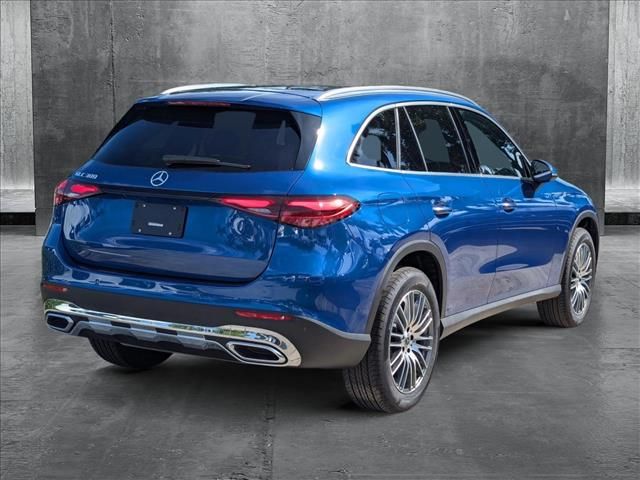 2025 Mercedes-Benz GLC 300