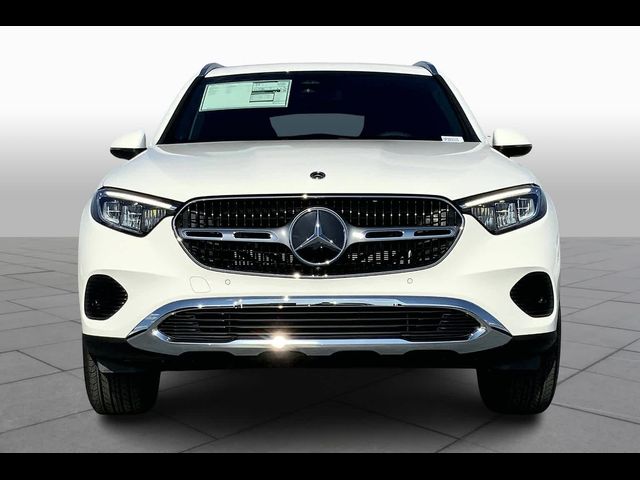 2025 Mercedes-Benz GLC 300