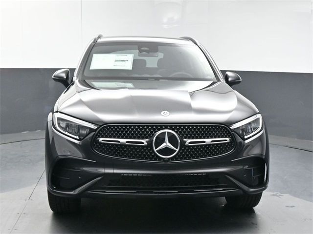 2025 Mercedes-Benz GLC 300