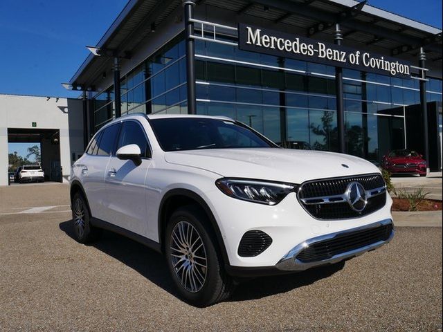 2025 Mercedes-Benz GLC 300