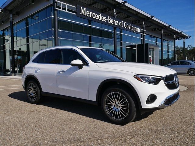 2025 Mercedes-Benz GLC 300