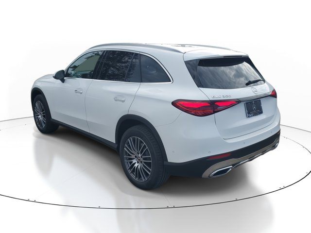 2025 Mercedes-Benz GLC 300