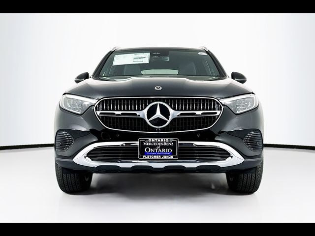 2025 Mercedes-Benz GLC 300