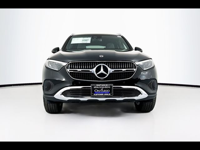 2025 Mercedes-Benz GLC 300