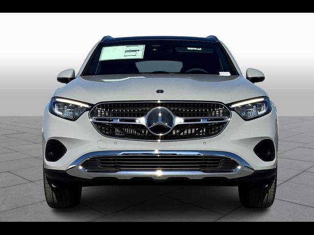 2025 Mercedes-Benz GLC 300