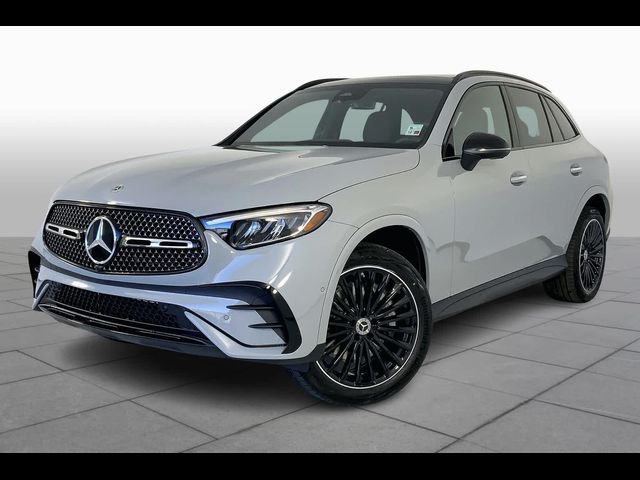 2025 Mercedes-Benz GLC 300