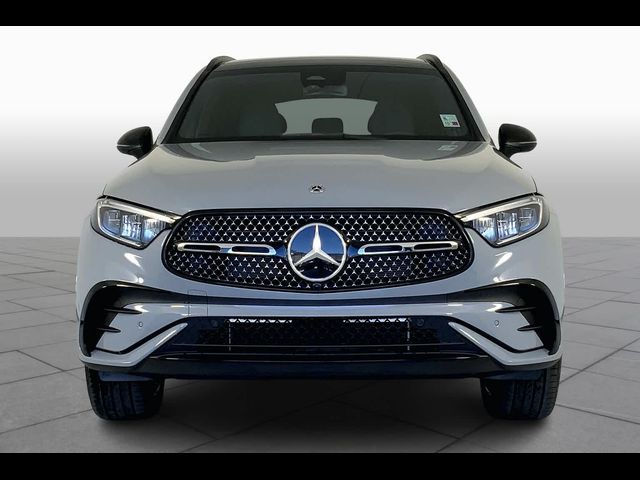 2025 Mercedes-Benz GLC 300