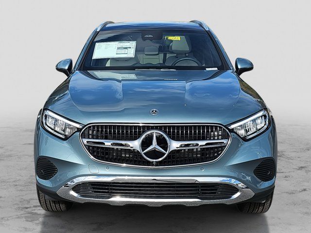 2025 Mercedes-Benz GLC 300