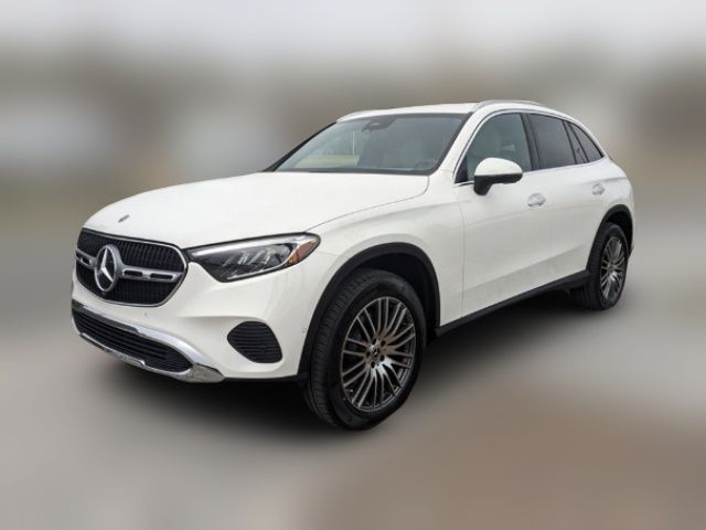 2025 Mercedes-Benz GLC 300