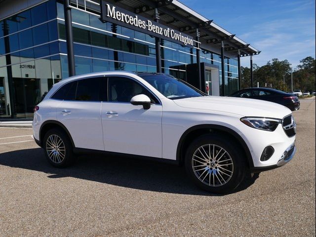 2025 Mercedes-Benz GLC 300