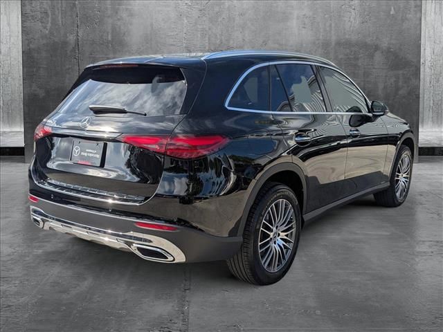 2025 Mercedes-Benz GLC 300