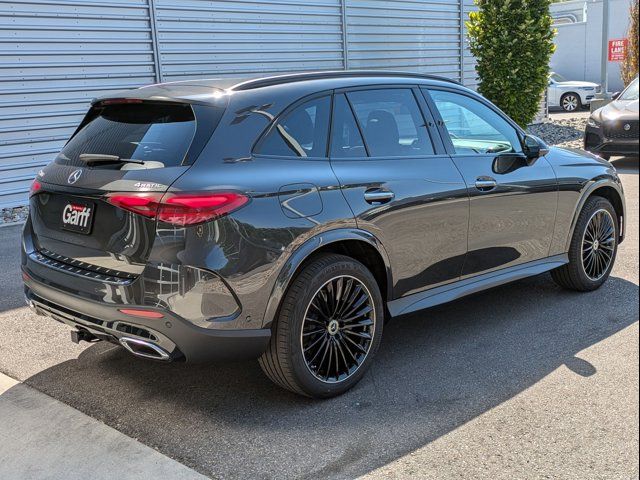 2025 Mercedes-Benz GLC 300