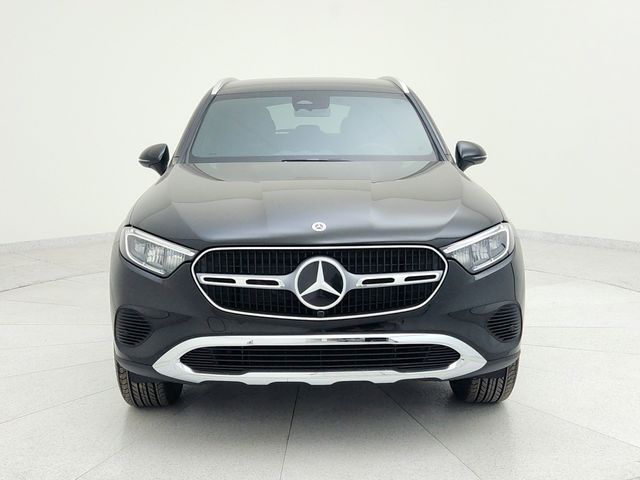 2025 Mercedes-Benz GLC 300