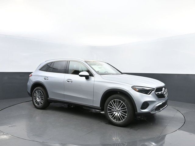 2025 Mercedes-Benz GLC 300