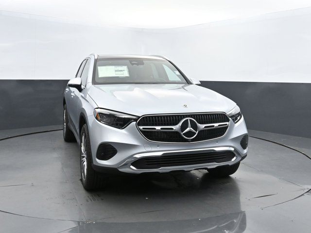 2025 Mercedes-Benz GLC 300