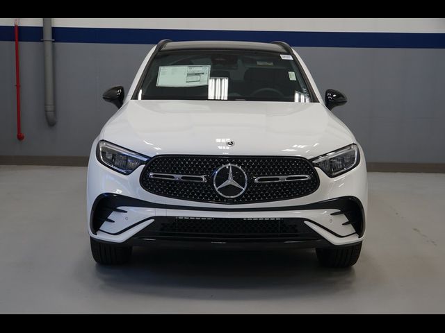 2025 Mercedes-Benz GLC 300