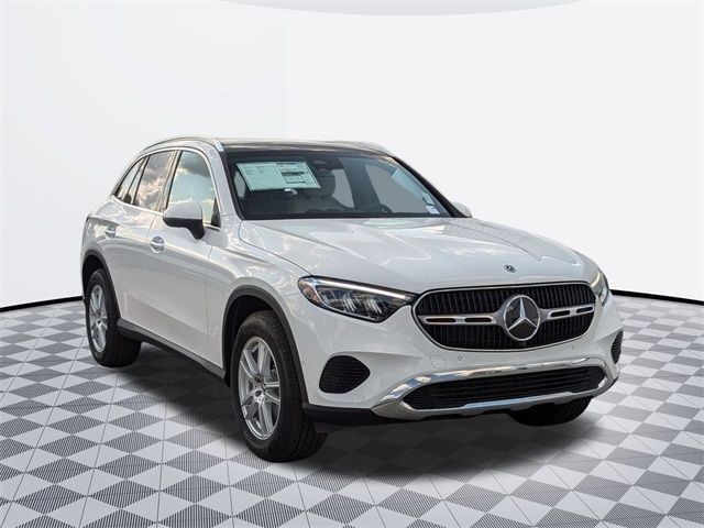 2025 Mercedes-Benz GLC 300