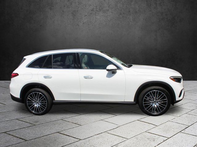 2025 Mercedes-Benz GLC 300