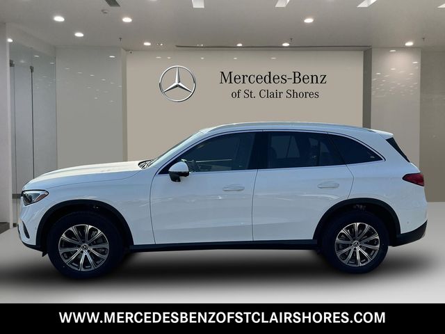 2025 Mercedes-Benz GLC 300