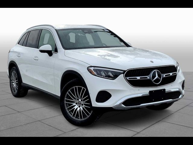 2025 Mercedes-Benz GLC 300