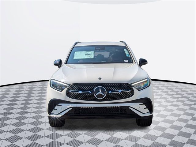 2025 Mercedes-Benz GLC 300