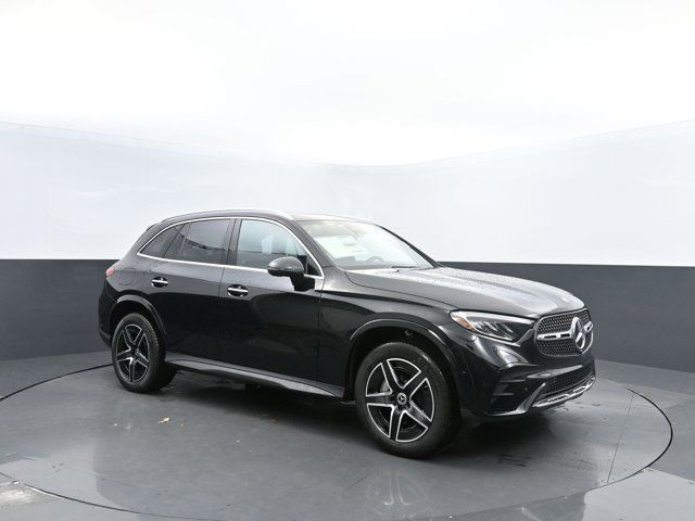 2025 Mercedes-Benz GLC 300