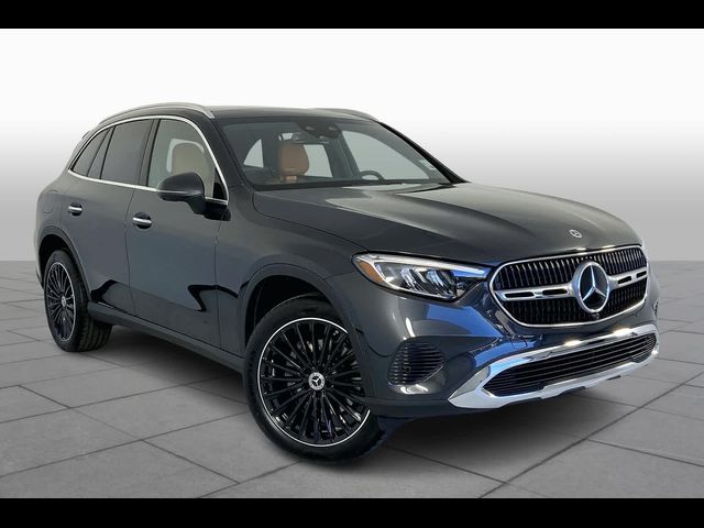 2025 Mercedes-Benz GLC 300