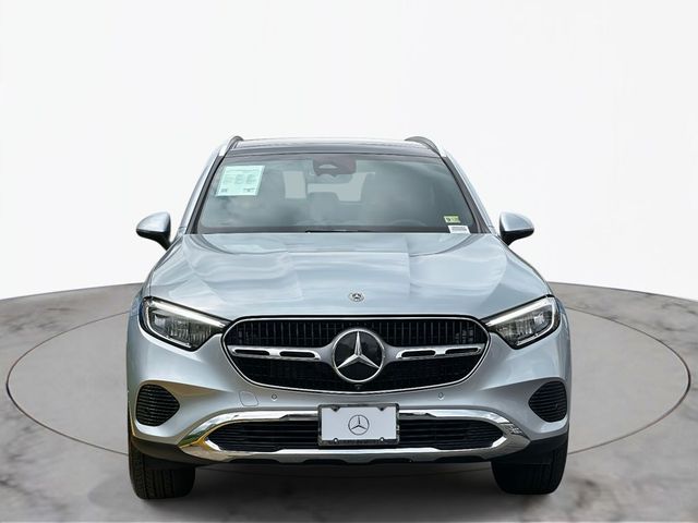 2025 Mercedes-Benz GLC 300