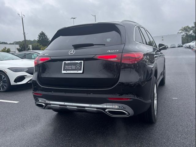 2025 Mercedes-Benz GLC 300