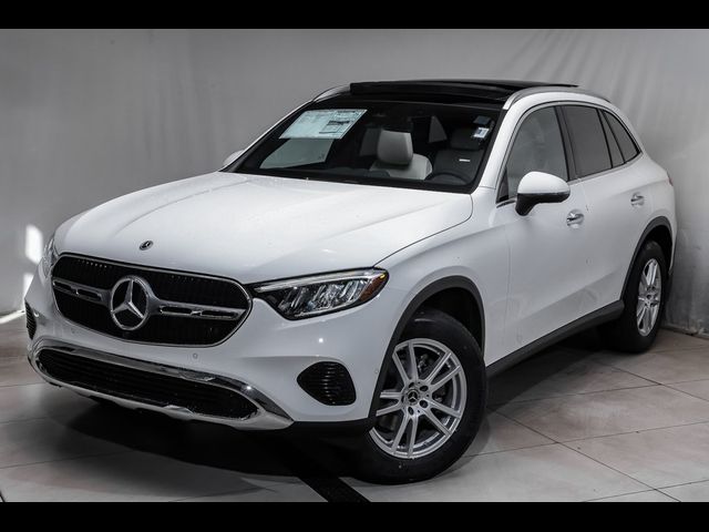 2025 Mercedes-Benz GLC 300