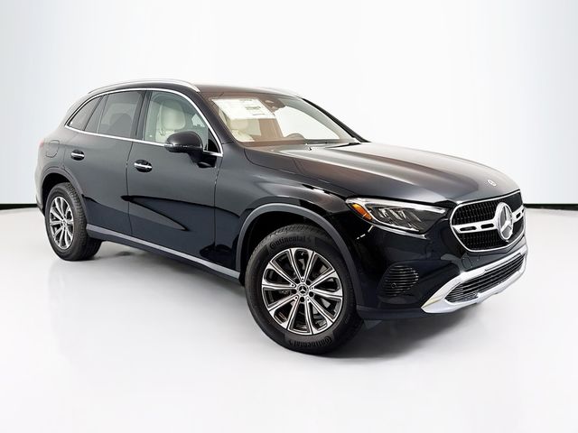 2025 Mercedes-Benz GLC 300