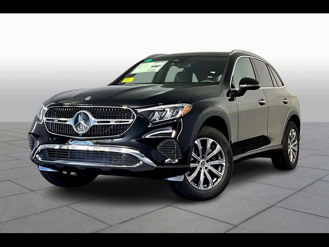 2025 Mercedes-Benz GLC 300