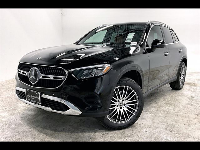 2025 Mercedes-Benz GLC 300