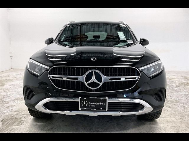 2025 Mercedes-Benz GLC 300