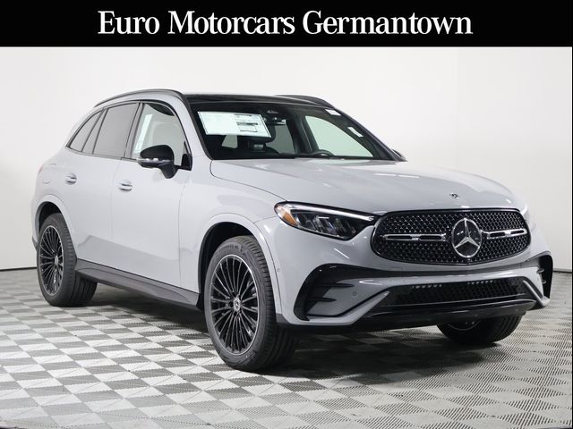 2025 Mercedes-Benz GLC 300