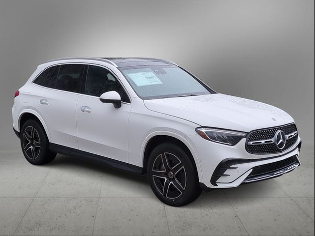 2025 Mercedes-Benz GLC 300